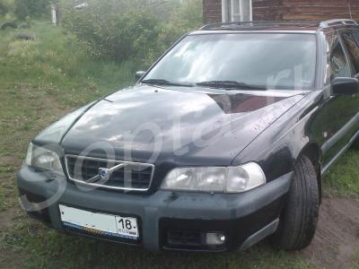  Volvo V 70 