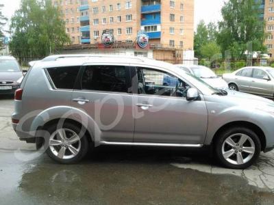  Peugeot 4007 