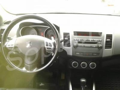  Peugeot 4007 